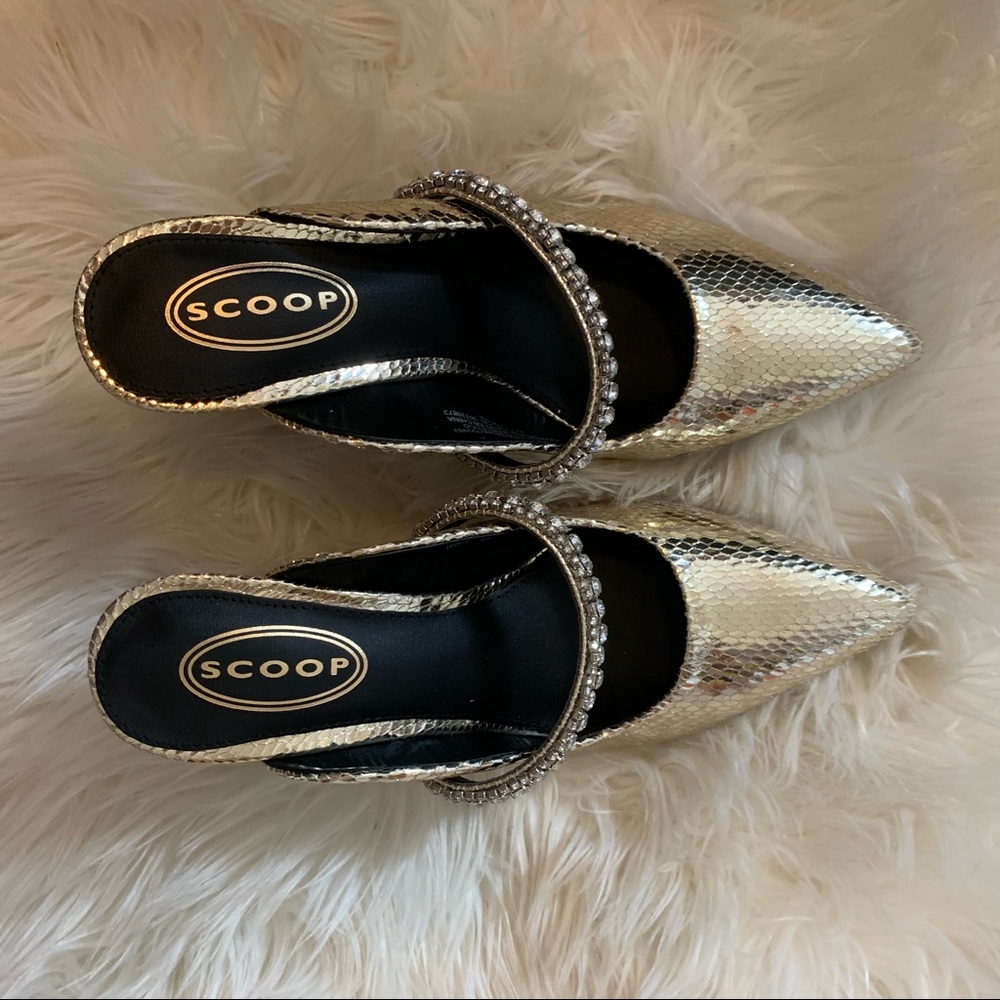 Gold and rhinestone pointy toe heels